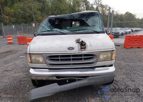 1998 Ford Super Club Wagon Xl/Xlt from USA, damaged, VIN 1FBSS31F8WHB19579